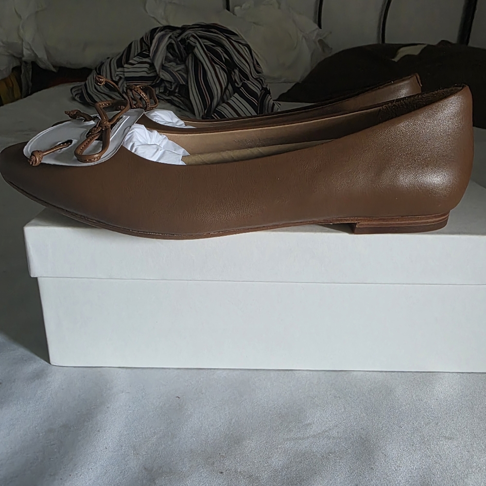 Quince FIRE! NIB! Italian Leather Bow Ballet Flat in Cognac. Sz 9. R2S!! - Picture 7 of 14